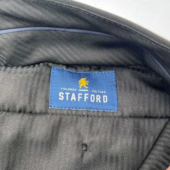 STAFFORD Men’s Dress Pants Classic Fit Flex Waist Black 32x32 Travel Work EUC - Picture 10 of 11